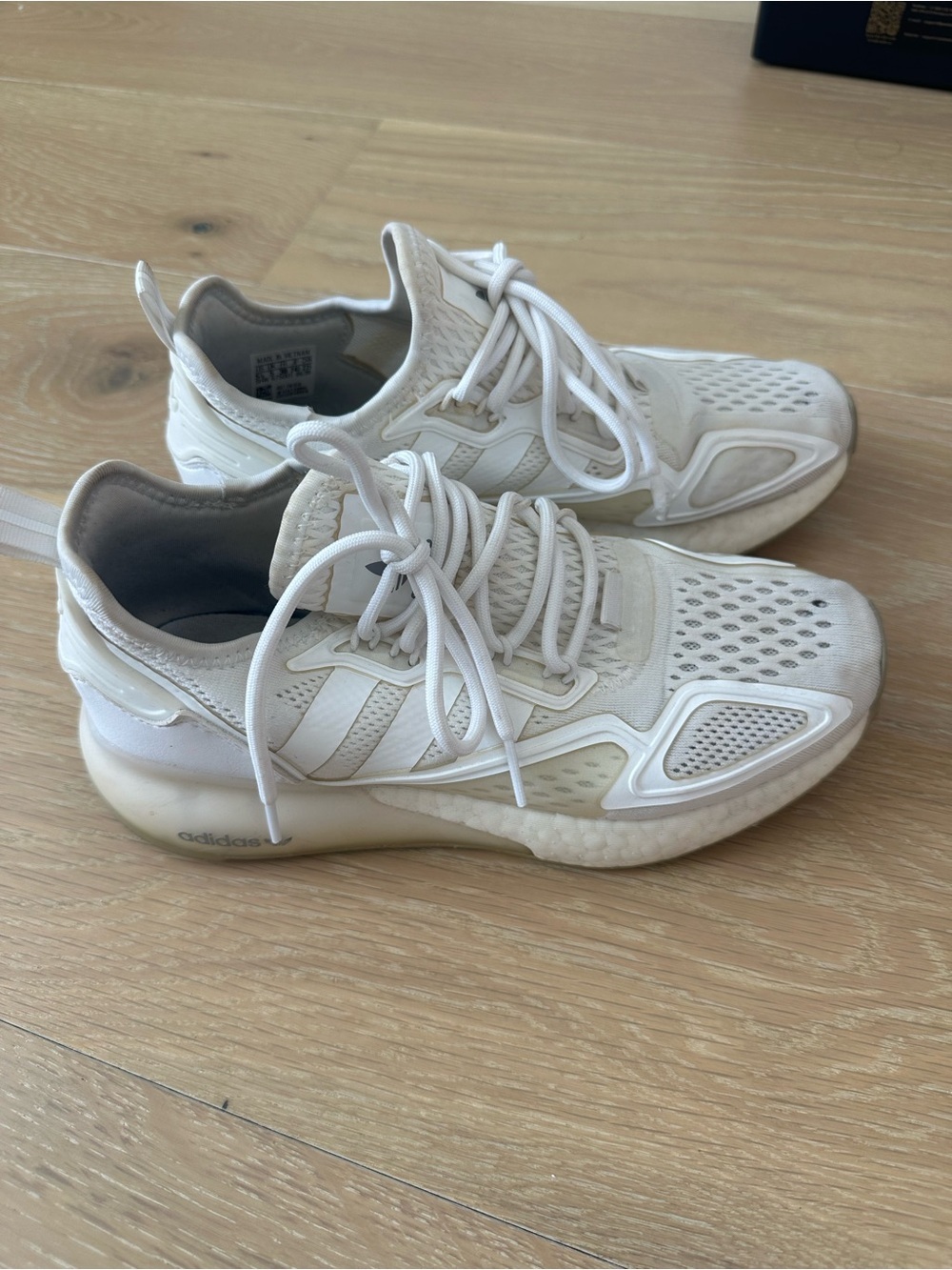 Adidas ZX 2K Boost White Tennis Shoes Sneakers Running Track Walking Hiking 5.5